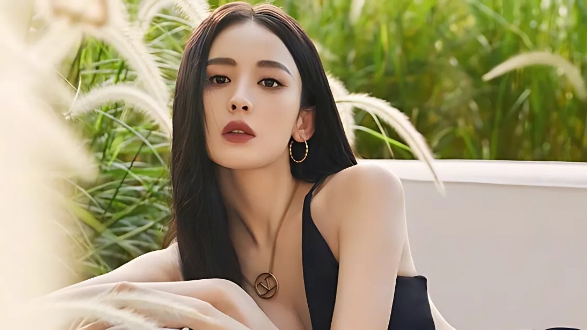 Cổ Lực Na Trát Là Ai?